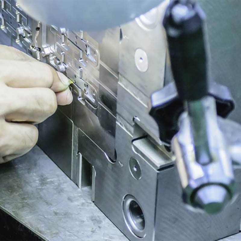 Doll trinkets molding